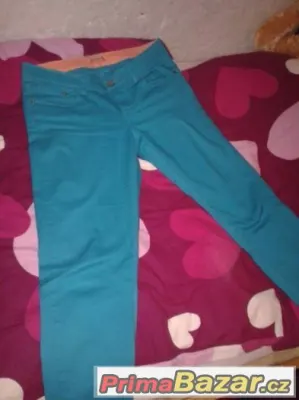 Zelené kalhoty