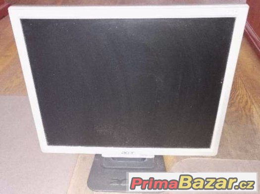 LCD monitory 17´a 19´ – fotografie 1