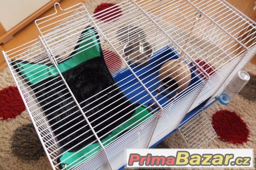 Prodám prostornou klec s vybavením – fotografie 5