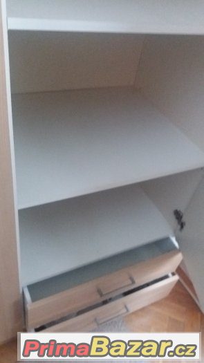 Šatní skříň ikea prodám – fotografie 4