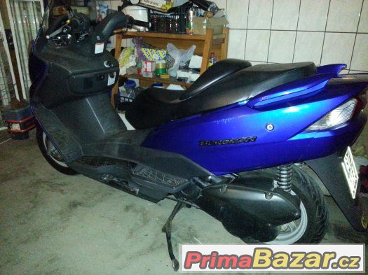 Suzuki Burgman 150 (SLEVA ZPĚCHÁ) – fotografie 2