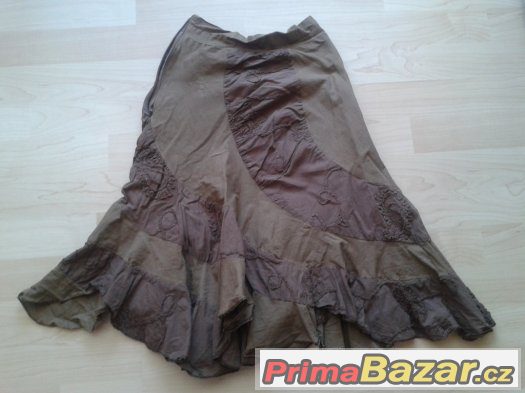 Zvonová sukně velikosti XS/S – fotografie 2