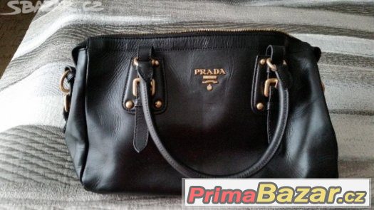 Prada kabelka – fotografie 1