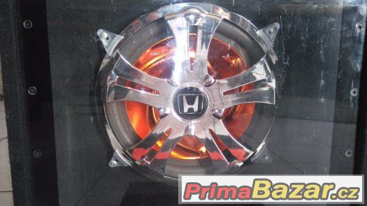 Prodám Aktivní subwoofer Honda +zesilovač 600W – fotografie 4