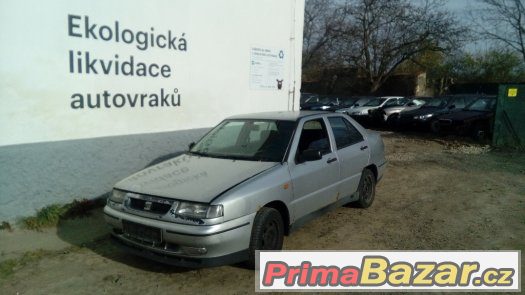 Seat Toledo 1.9 diesel 1L 1Y2 50 kw – fotografie 1