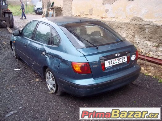 Hyundai Elantra 1.6 16V 79 kw rok 2000 – fotografie 3