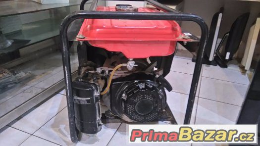 Prodám Generátor Unitedpower GG 3300 – fotografie 4
