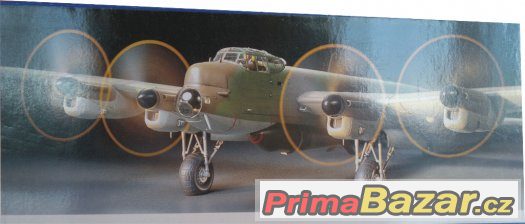 prodám plastik model bomarder Lancaster MK – fotografie 3