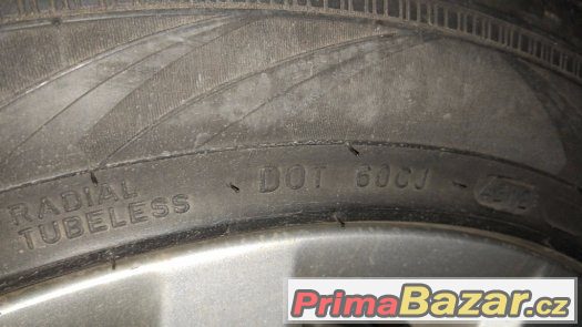 PRODÁM SADU ZIMNÍCH PNEU NOKIAN WR A3 235/45/17 – fotografie 3