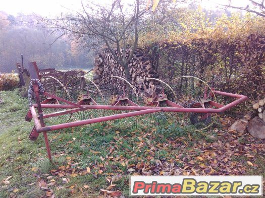 Obraceč shrnovač sena – fotografie 1