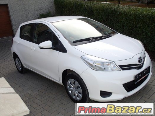Toyota Yaris 1.0 VVTi KLIMA Koup.ČR,Po 1.maj.,Servis Toyota – fotografie 3