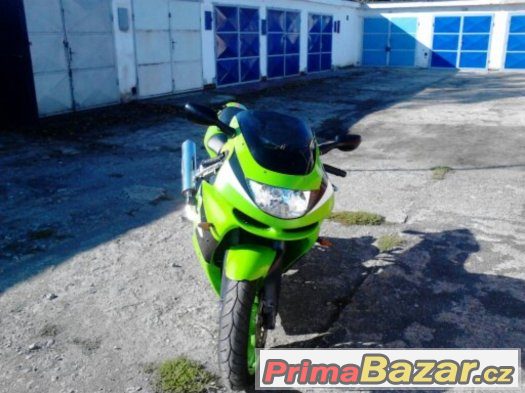 Kawasaki  ninja ZX 6 R – fotografie 2