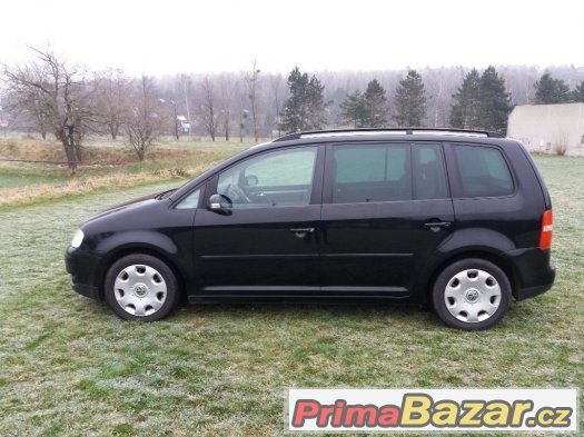 VOLKSWAGEN TOURAN 2.0TDIDIGI KLIMA BEZ FILTRU PEV.PAL.ČÁSTIC – fotografie 3