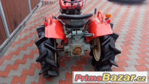 JAPONSKÝ MALOTRAKTOR YANMAR YM1300 – fotografie 3
