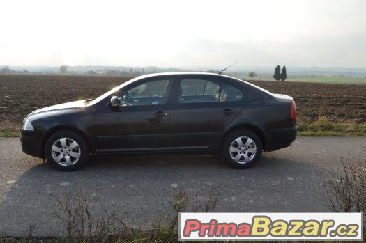 Škoda Octavia II 1.9 TDI 77kW BJB ELEGANCE – fotografie 3