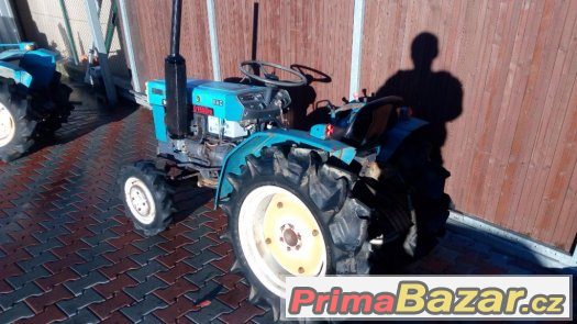 JAPONSKÝ MALOTRAKTOR MITSUBISHI D1550 4X4 – fotografie 3