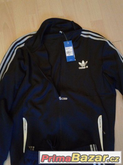 tepláková souprava Adidas velikost XL – fotografie 3