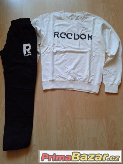 Tepláková souprava Reebok doprava zdarma – fotografie 1