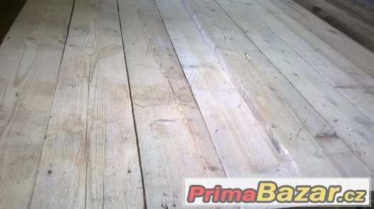 Prkna z podlahy. – fotografie 2
