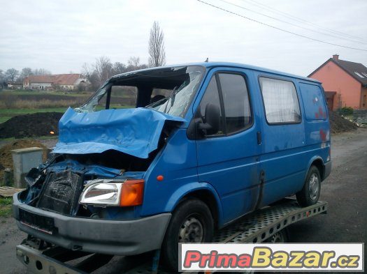Ford Tranzit 2,5 D a 2,5 TD – fotografie 3