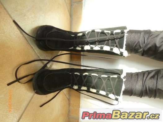 Zimní kožené válneky UGG Australia 3,5/36 – fotografie 2