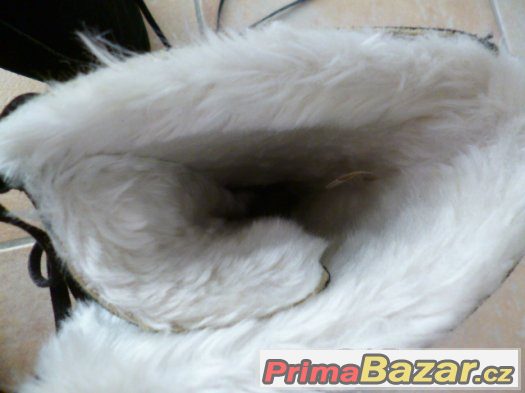 Zimní kožené válneky UGG Australia 3,5/36 – fotografie 5