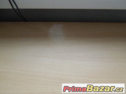 Prodám psací stůl – fotografie 3