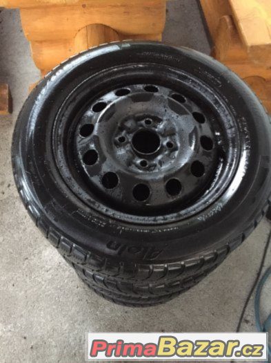 PRODÁM ZIMNÍ SADU 15" 4x114,3 ,195/60 pneu Michelin – fotografie 3