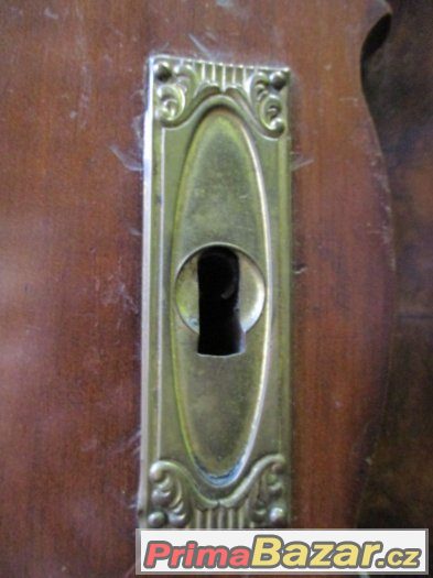 Skříň ořech Biedermeier 1840 – fotografie 4