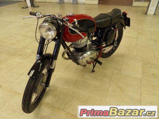 1956 MV Agusta 235 TEVERE – fotografie 3