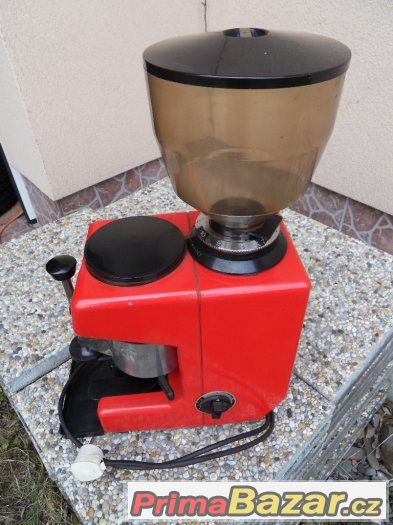 La PAVONI mlýnek na kávu – fotografie 3