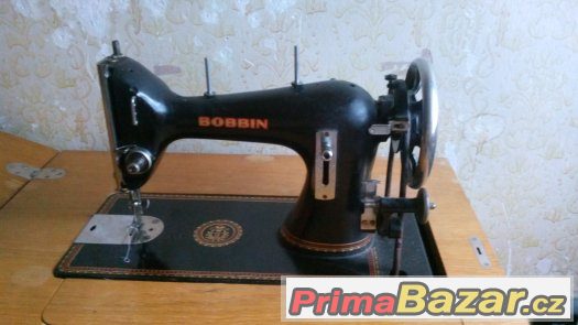 ŠICÍ STROJ BOBBIN - JAKO NOVÝ, MÁLO POUŽÍVANÝ – fotografie 2