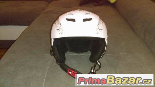 Dámská helma na snowboard/lyže – fotografie 2