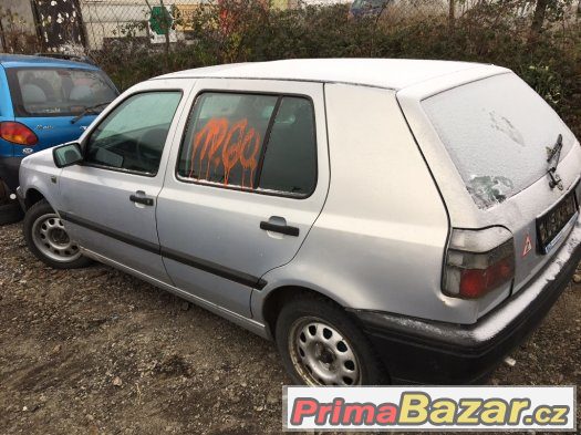 Volkswagen Golf č. 1260 – fotografie 3