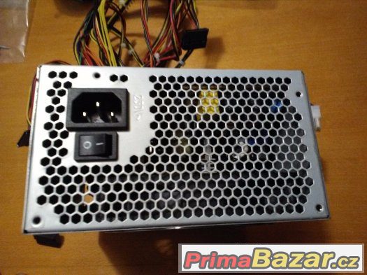 Zdroj 350 W – fotografie 1