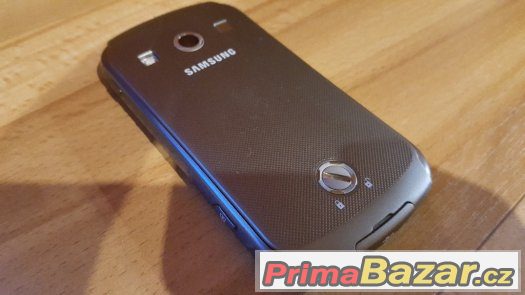 Samsung Galaxy Xcover 2 (S7710), Titan Gray – fotografie 3