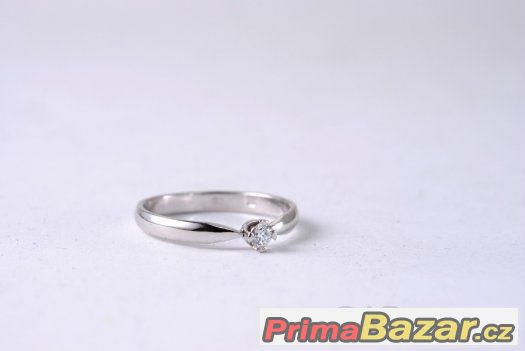 ZLATÝ PRSTEN S DIAMANTEM – fotografie 3