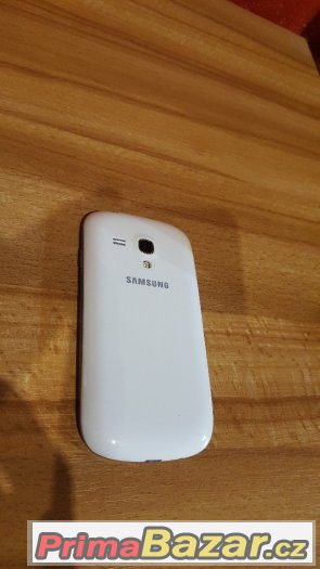 Samsung Galaxy S III mini (i8190N) NFC, Ceramic White – fotografie 4