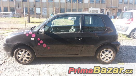 Seat Arosa - 1.0 Mpi - Benzín - RV: 2004 – fotografie 2