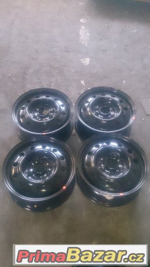 Nové Holé Plech. Disky Hyundai - 4 x 114,3 - 15´´ – fotografie 1
