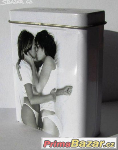 Plechovka "KISS" – fotografie 1