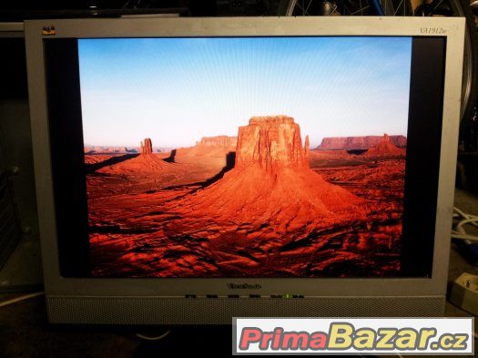 LCD2 19" ViewSonic VA1912w-2 – fotografie 2