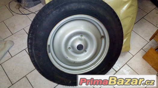 Olcit nové kolo s novou pneu 145SR13 – fotografie 2
