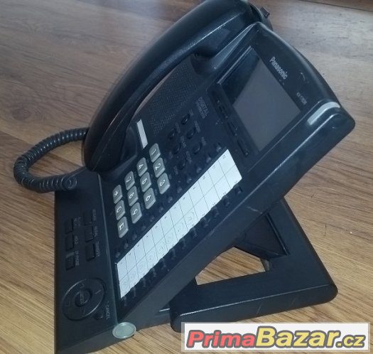 Systémový digitální telefonní přístr. Panasonic KX-T7636CE-B – fotografie 2