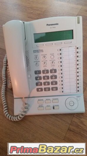 Systémový digitální telefonní přístroj Panasonic KX-T7633CE – fotografie 1