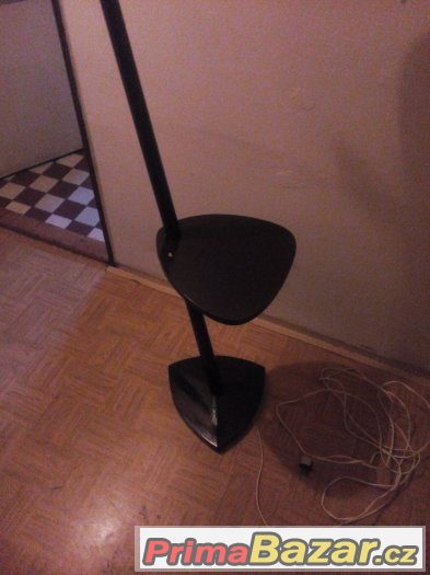 Stojací lampa - Krásná jizba. Arch. Václav Rada(dp). – fotografie 3
