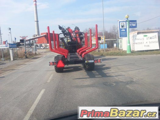 Traktorová vyvážečka  s platem. – fotografie 3