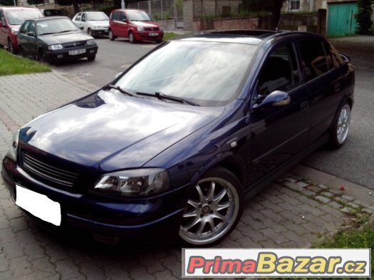 Prodám Opel Astra 1,6 16V Sportive – fotografie 1