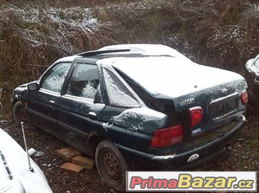 Ford Escort na náhradní díly rv. 1997 – fotografie 1