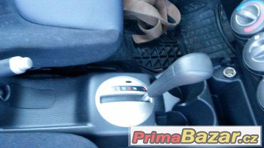 Honda Jazz/Fit na náhradní díly rv. 2008 – fotografie 4